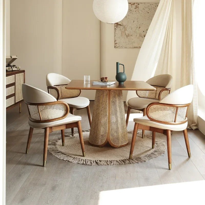 Abbly Dining Table