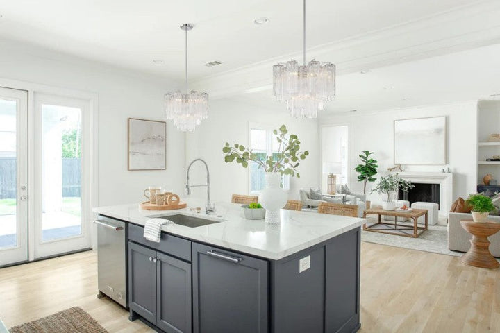 Addien 4-Light Chandelier