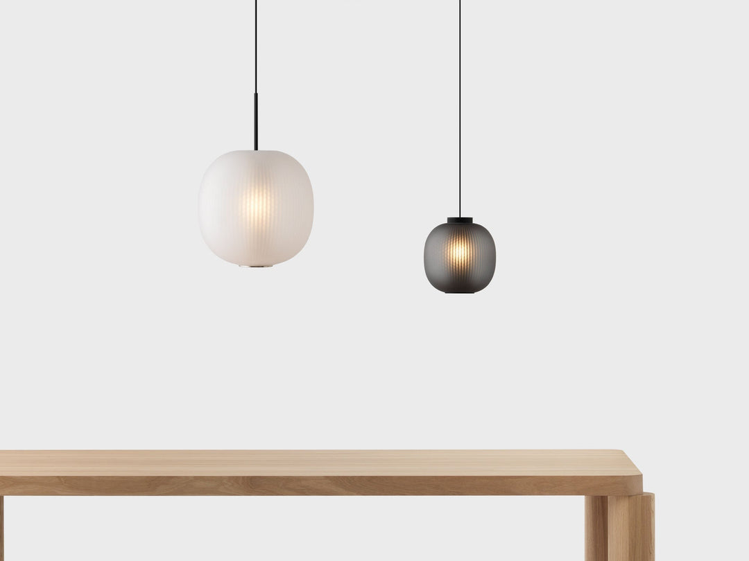 Barry Round pendant
