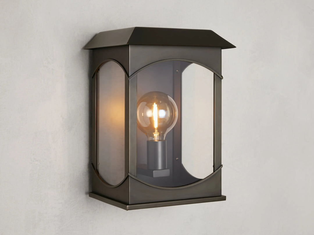 Fagdalen Outdoor Wall Sconce