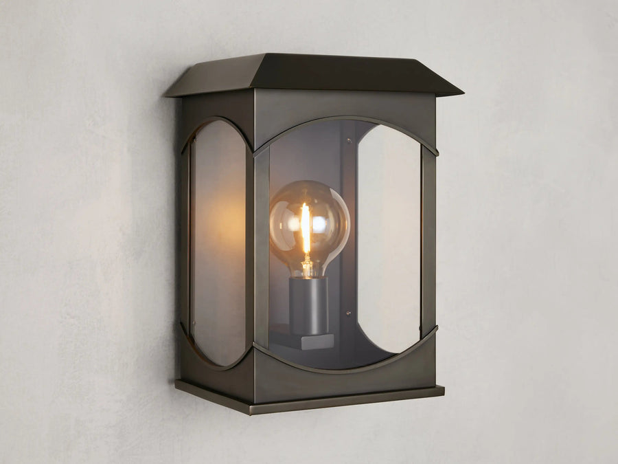 Fagdalen Outdoor Wall Sconce