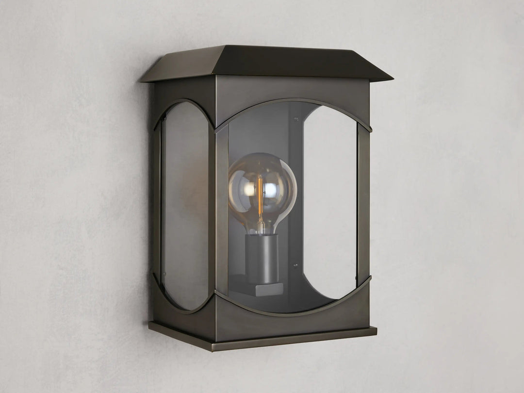 Fagdalen Outdoor Wall Sconce