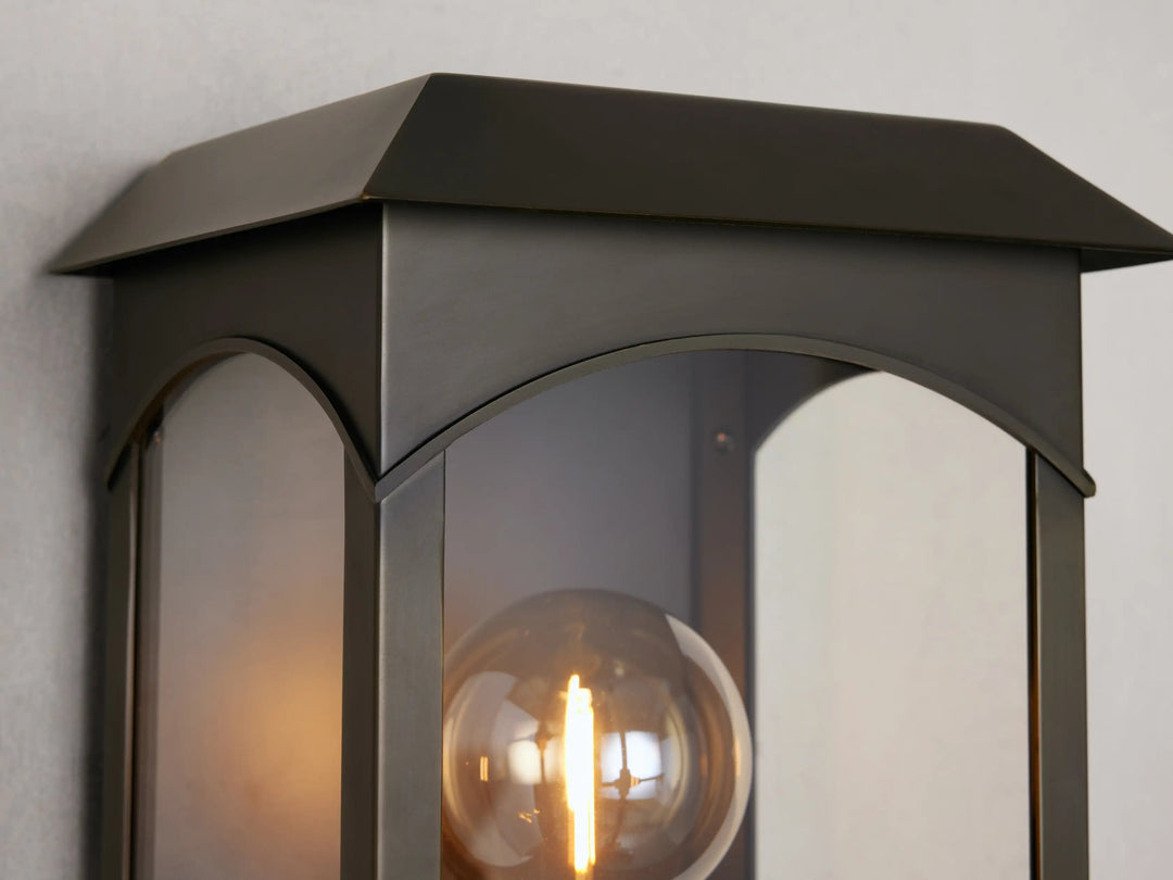 Fagdalen Outdoor Wall Sconce