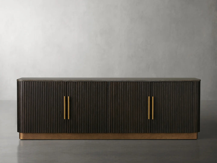 Finnley Media Console