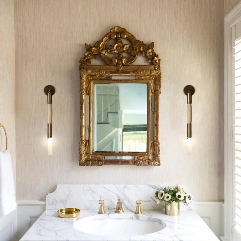 Horsehair Single Wall Sconce