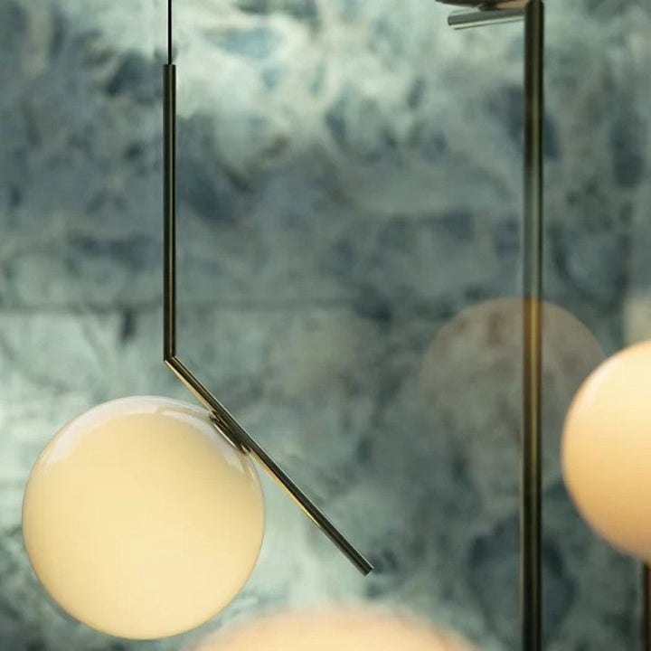 IC S Pendant Light