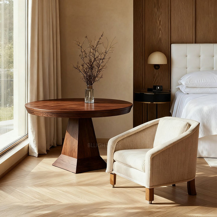 Leightin Round Dining Table