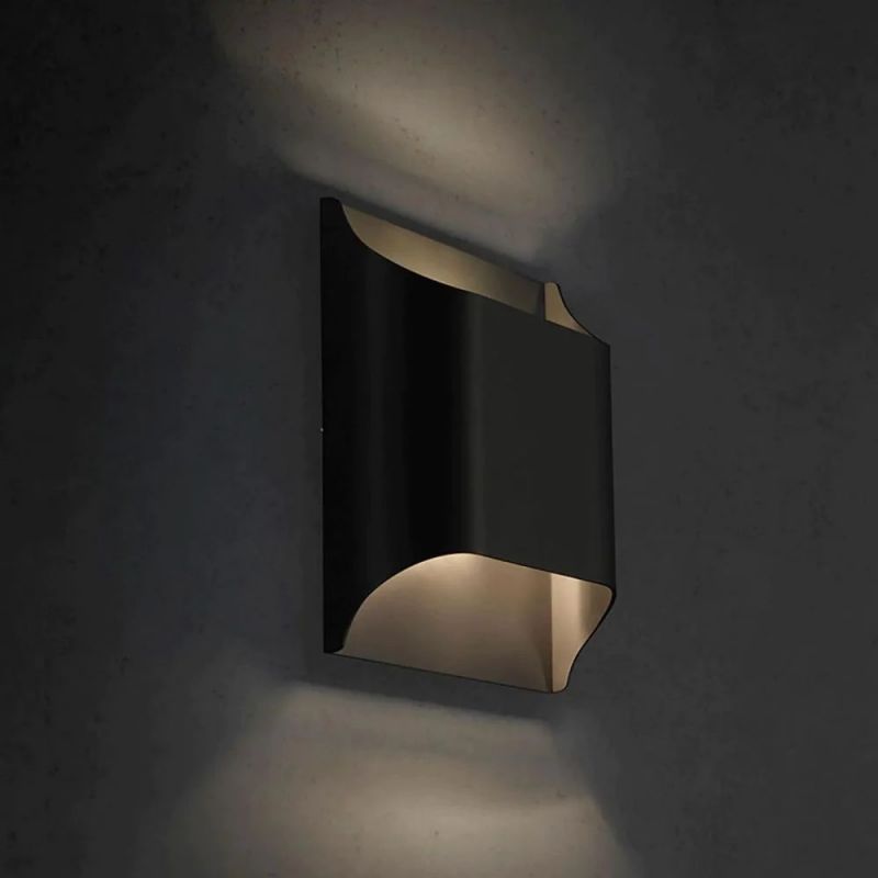 Mechan Brass Wall Sconce