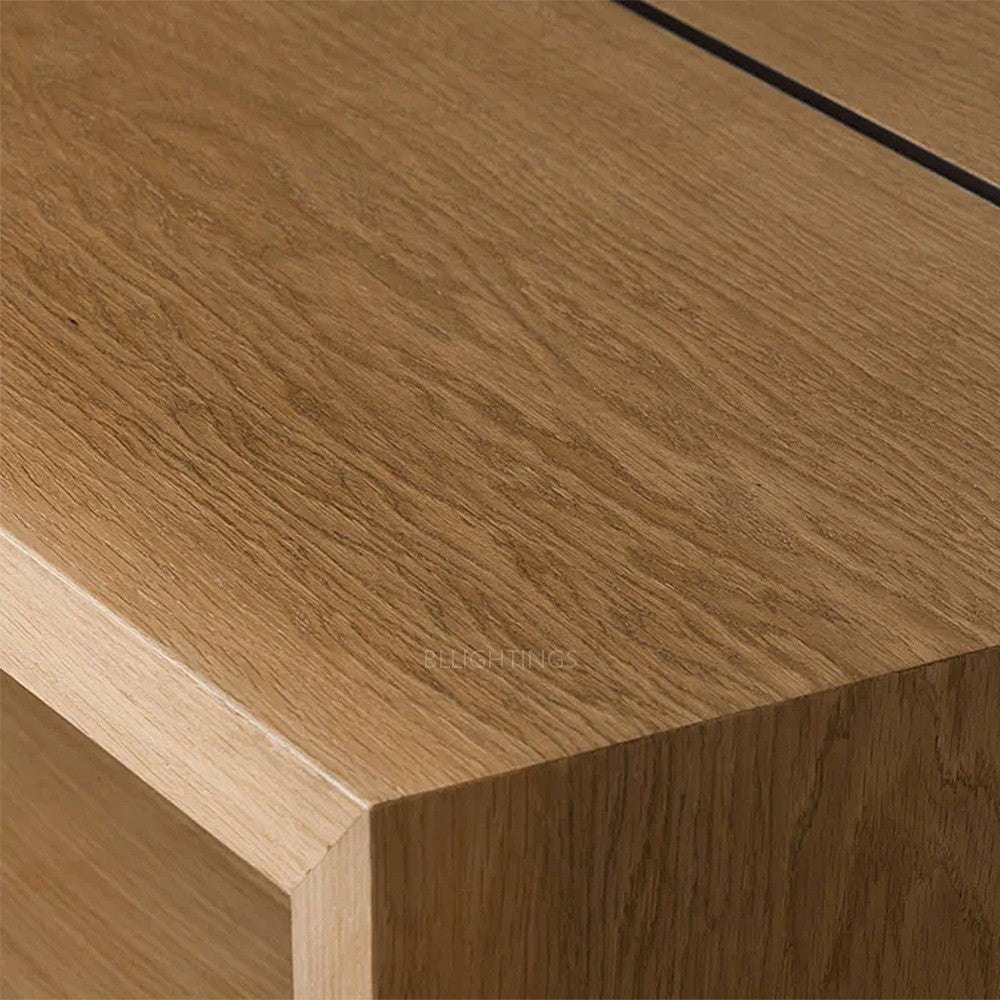 Mihaile Coffee Table in Vin Alb