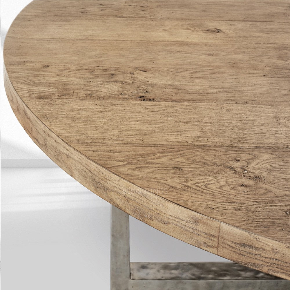 Trace Round Dining Table